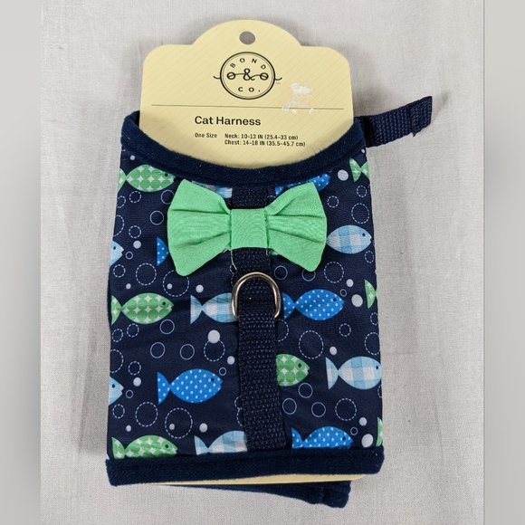Bond & Co Cat Bond Co Cat Harness Fish Bubbles Bowtie Navy Blue